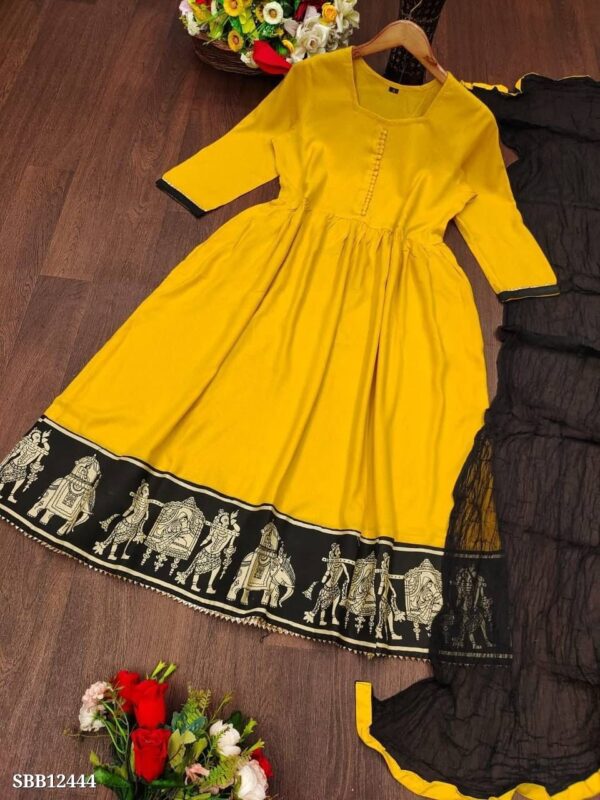 Anarkali suit