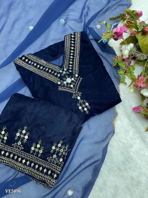 BOLLYWOOD STYLE VELVET SEQUENCE EMBROIDERY SUIT