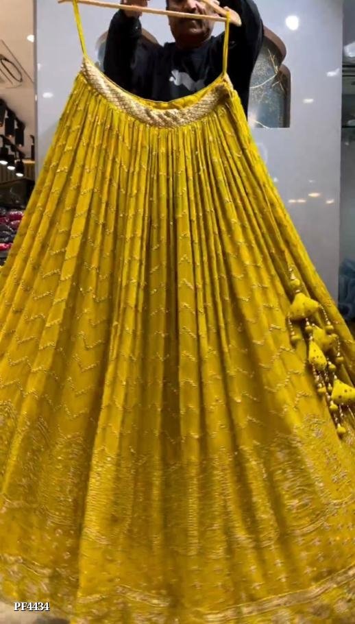 Designer Lehenga Choli