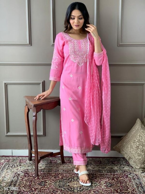 Kurta Set With Heavy Embroidery